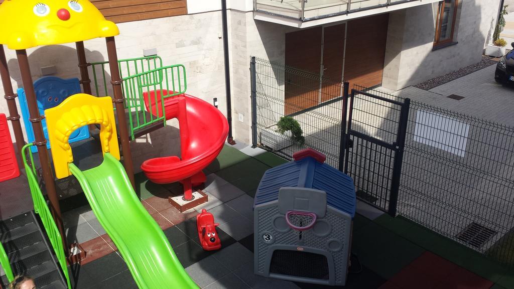 Marina Jastarnia Apartamenty W Budynku Z Basenem ภายนอก รูปภาพ