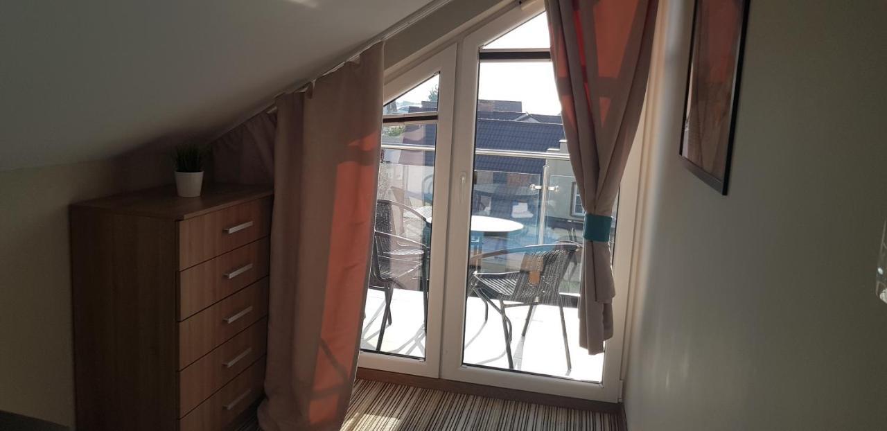 Marina Jastarnia Apartamenty W Budynku Z Basenem ภายนอก รูปภาพ